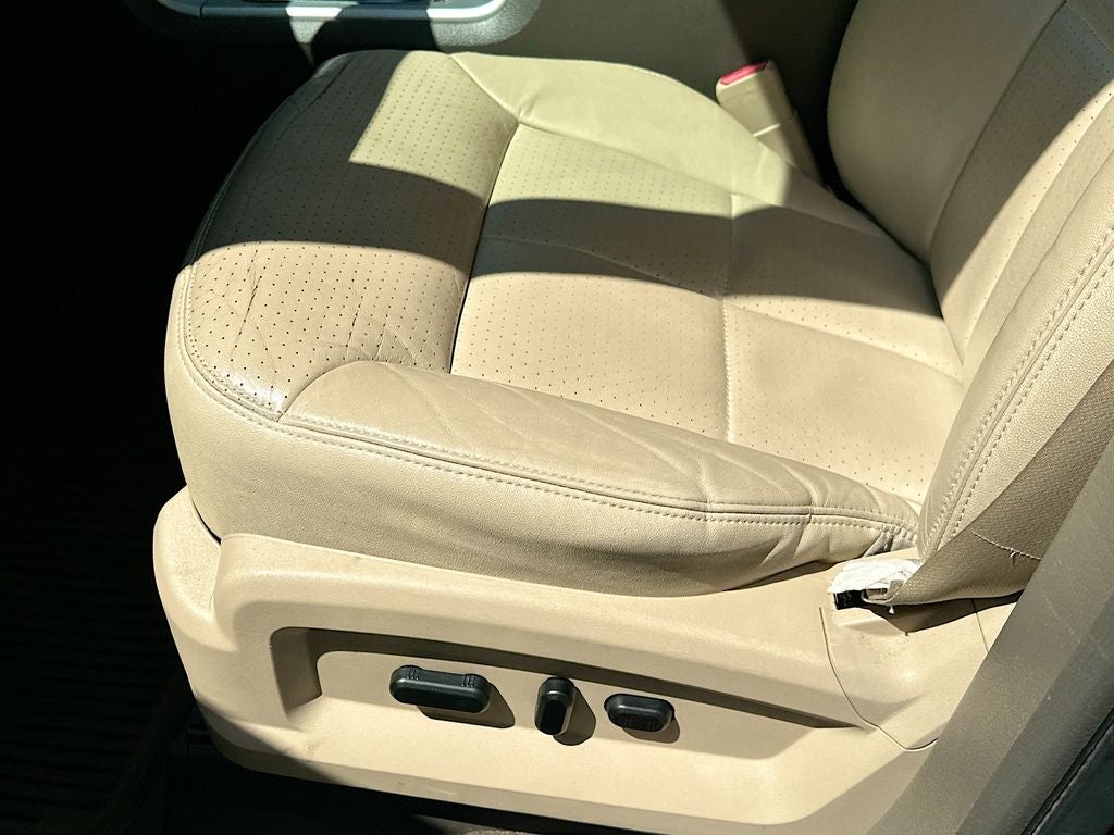 2010 Lincoln MKX Base