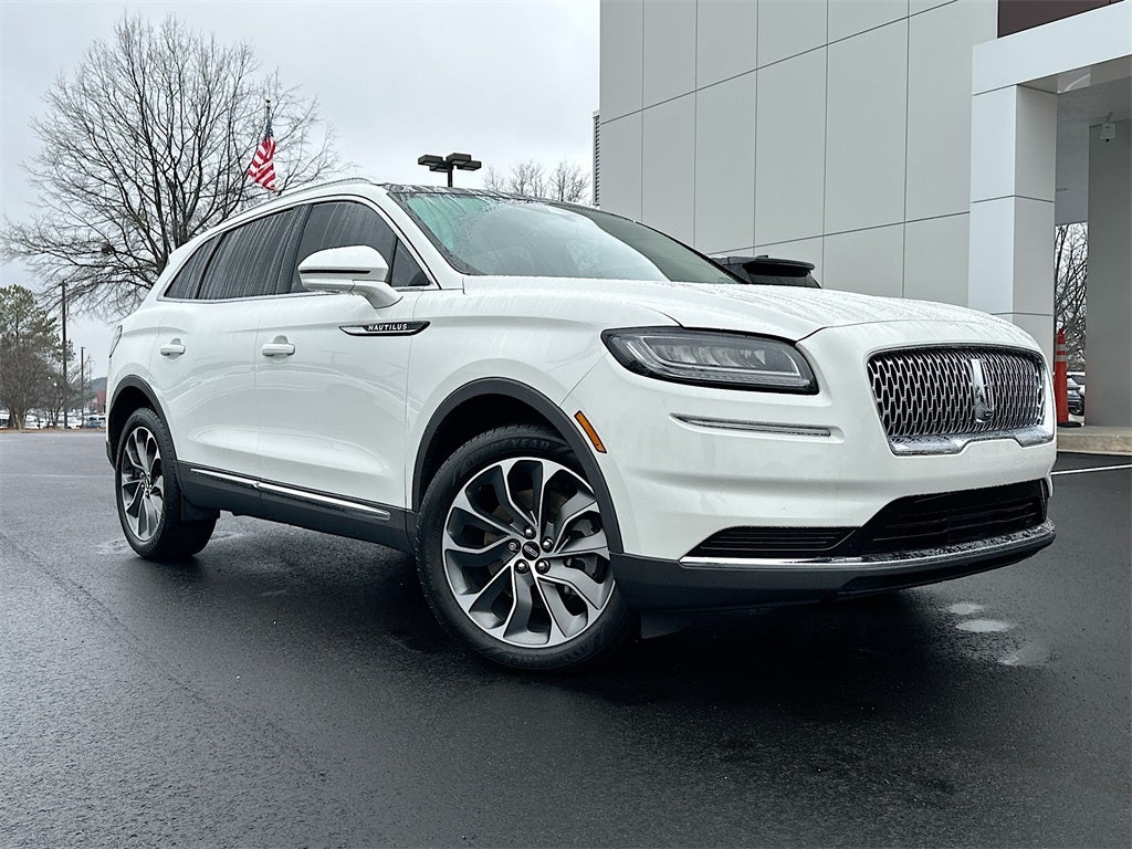 2022 Lincoln Nautilus Reserve