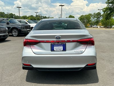 2019 Toyota Avalon Hybrid Limited