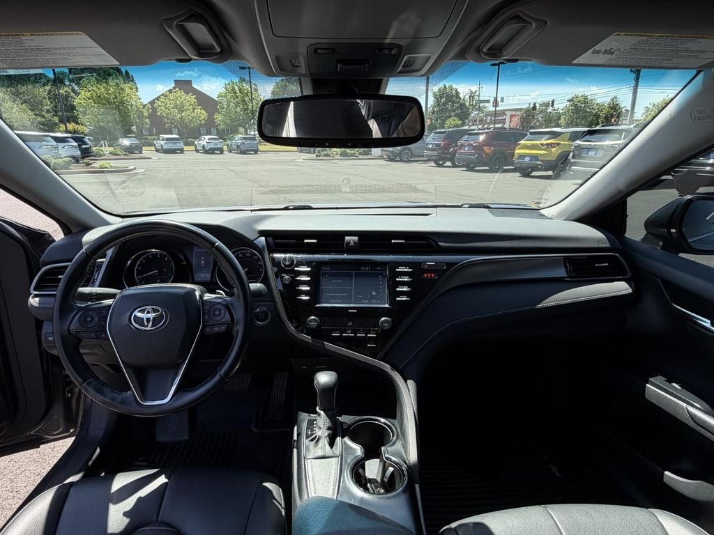 2020 Toyota Camry SE