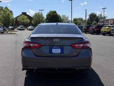 2020 Toyota Camry SE