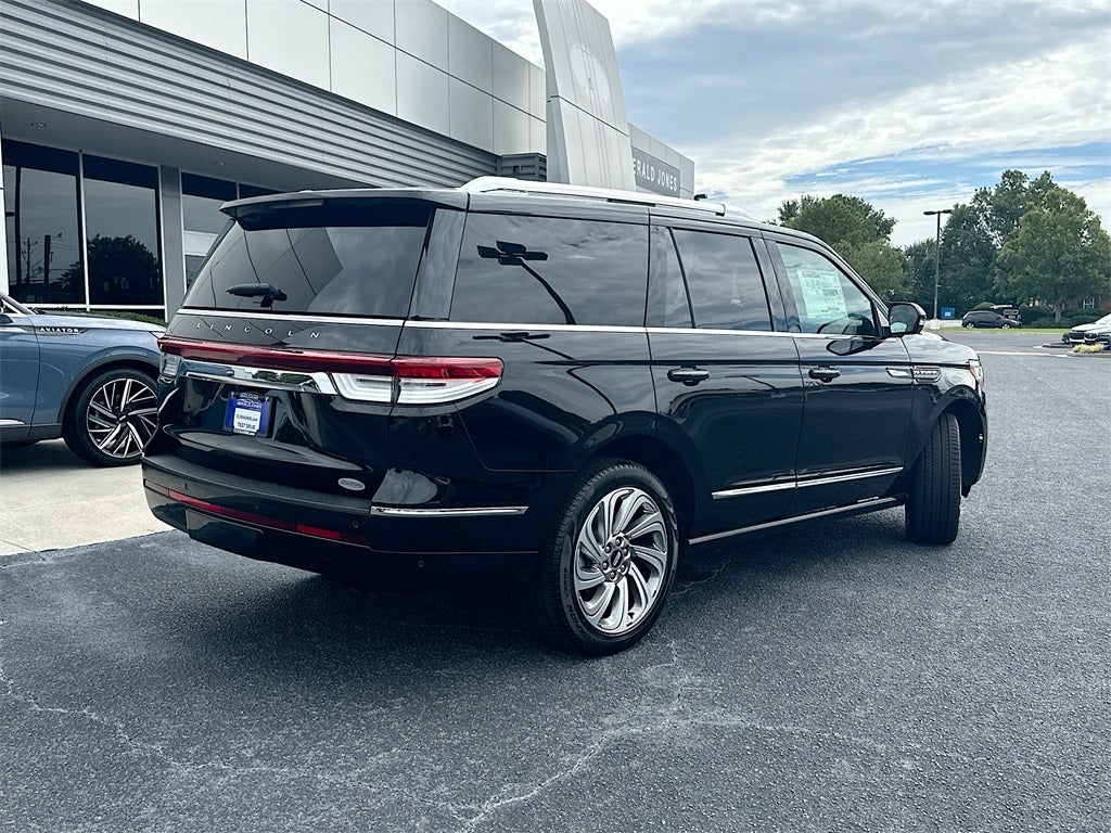 2024 Lincoln Navigator Reserve