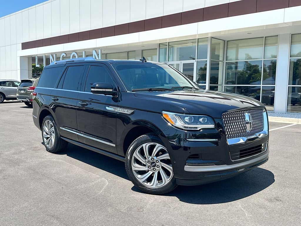 2024 Lincoln Navigator Premiere