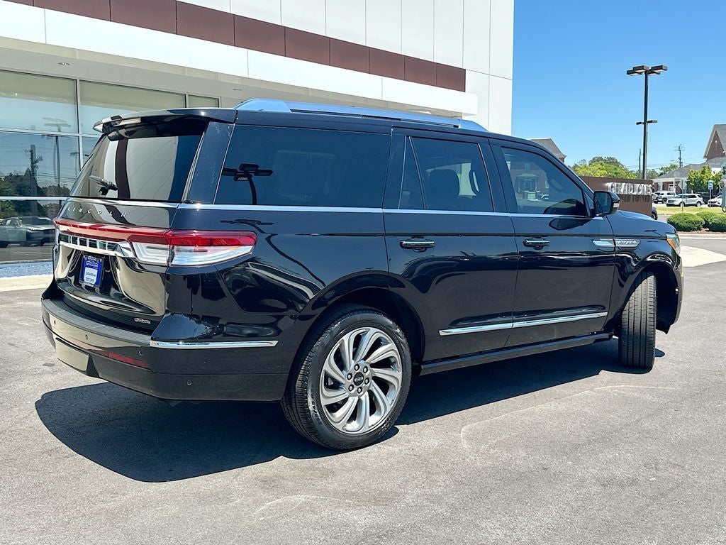 2024 Lincoln Navigator Premiere