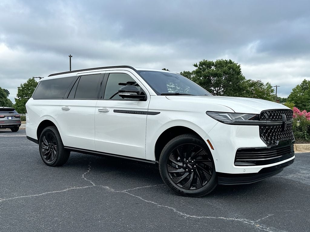 2025 Lincoln Navigator L Reserve