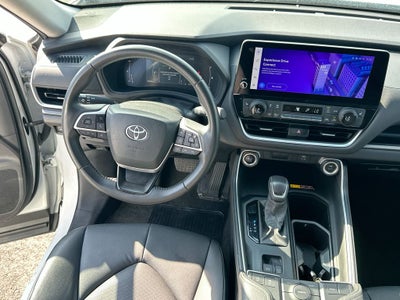 2024 Toyota Grand Highlander XLE