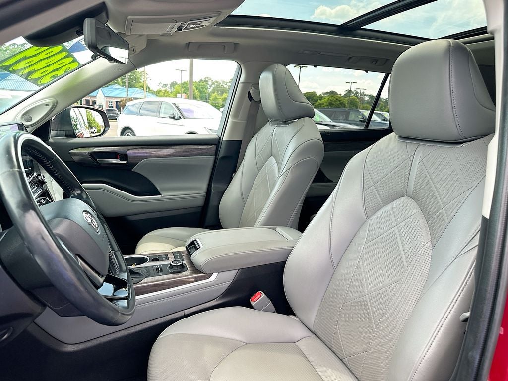 2021 Toyota Highlander Platinum