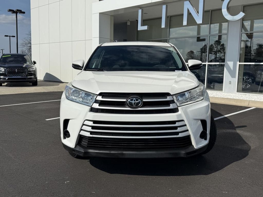 2019 Toyota Highlander LE