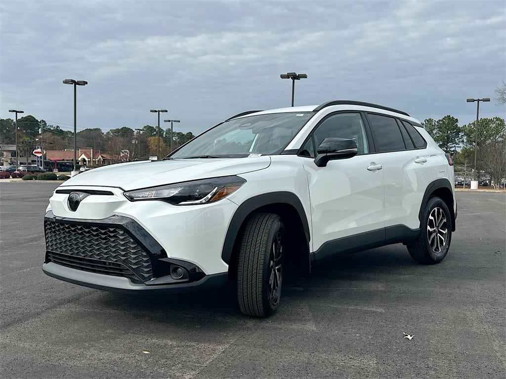 2025 Toyota Corolla Cross Hybrid SE