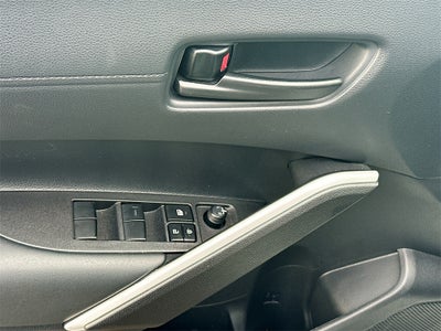 2025 Toyota Corolla Cross Hybrid SE