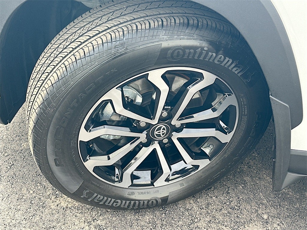 2025 Toyota Corolla Cross Hybrid SE