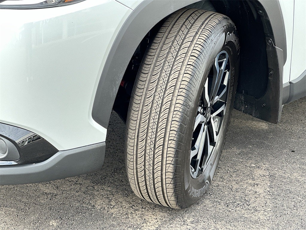 2025 Toyota Corolla Cross Hybrid SE