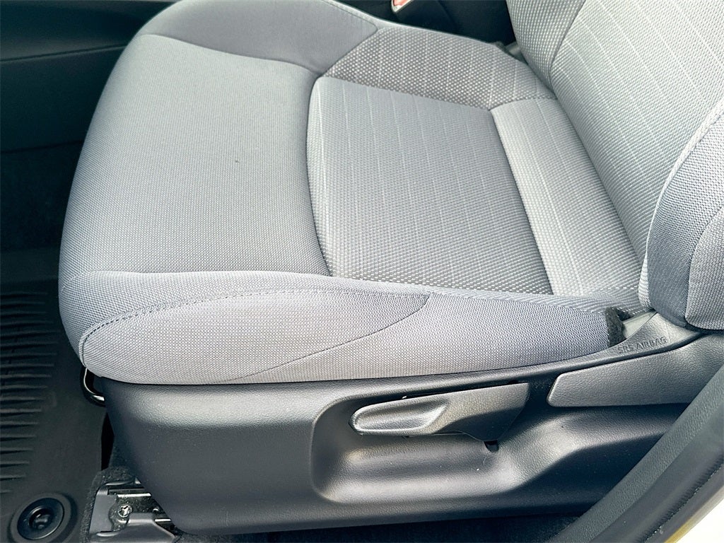 2025 Toyota Corolla Cross Hybrid SE