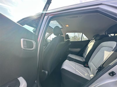 2023 Hyundai Venue SEL