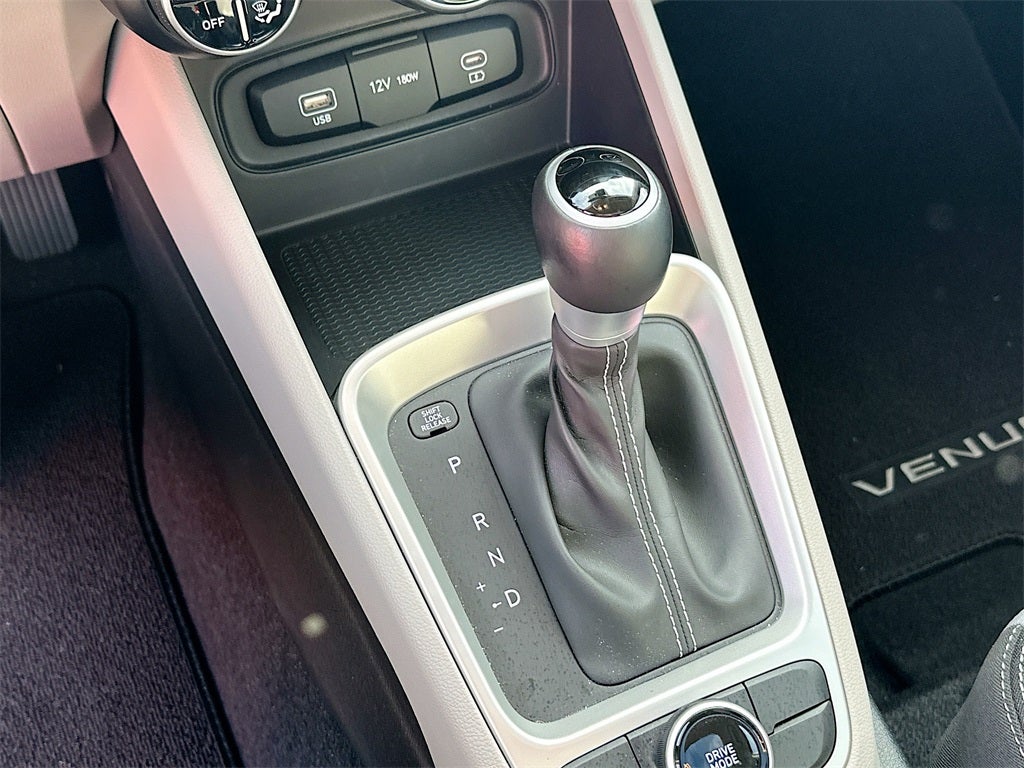 2023 Hyundai Venue SEL