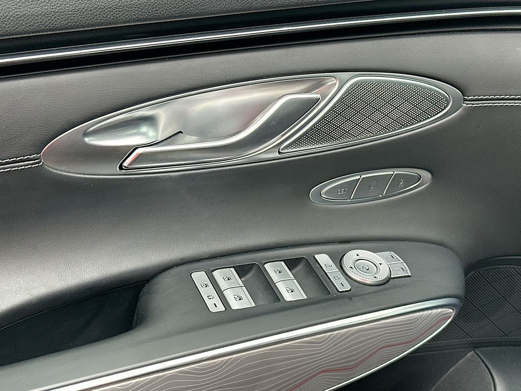 2022 Genesis GV70 2.5T