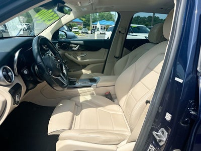 2022 Mercedes-Benz GLC GLC 300