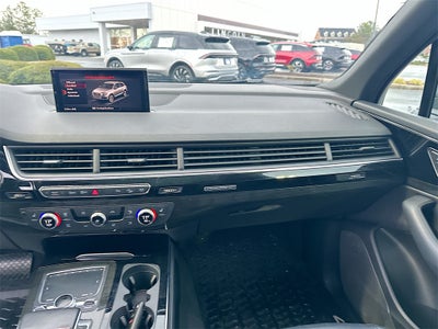 2019 Audi Q7 55 Premium quattro