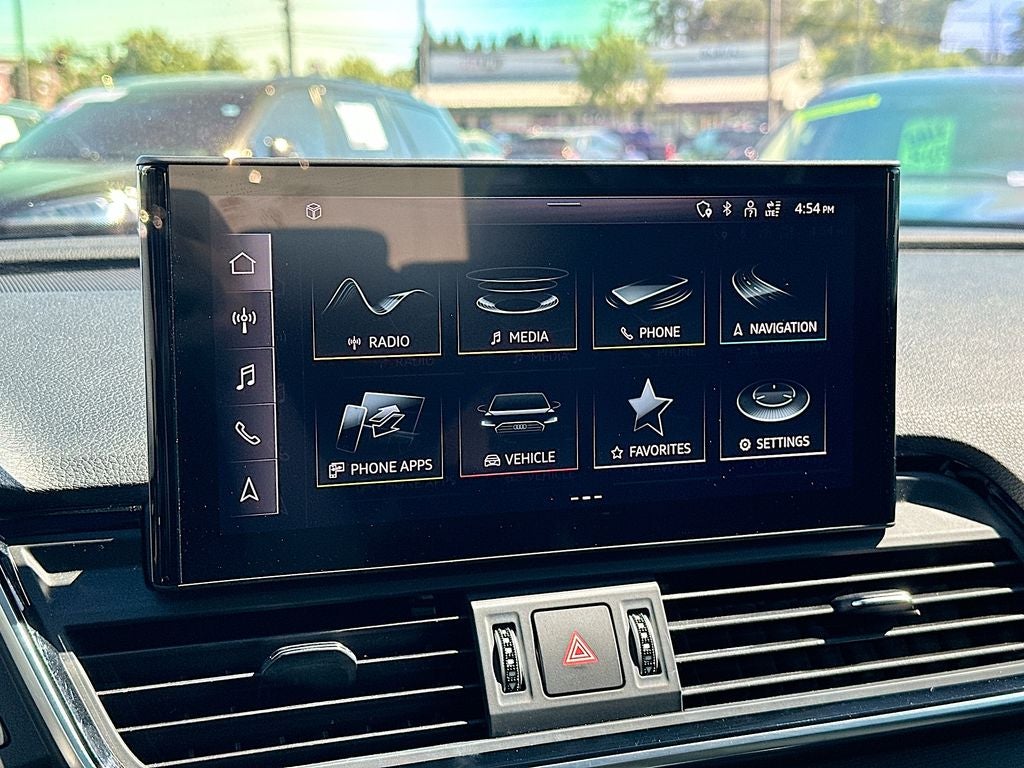 2022 Audi Q5 45 S line Premium quattro