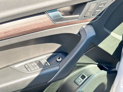 2022 Audi Q5 45 S line Premium quattro