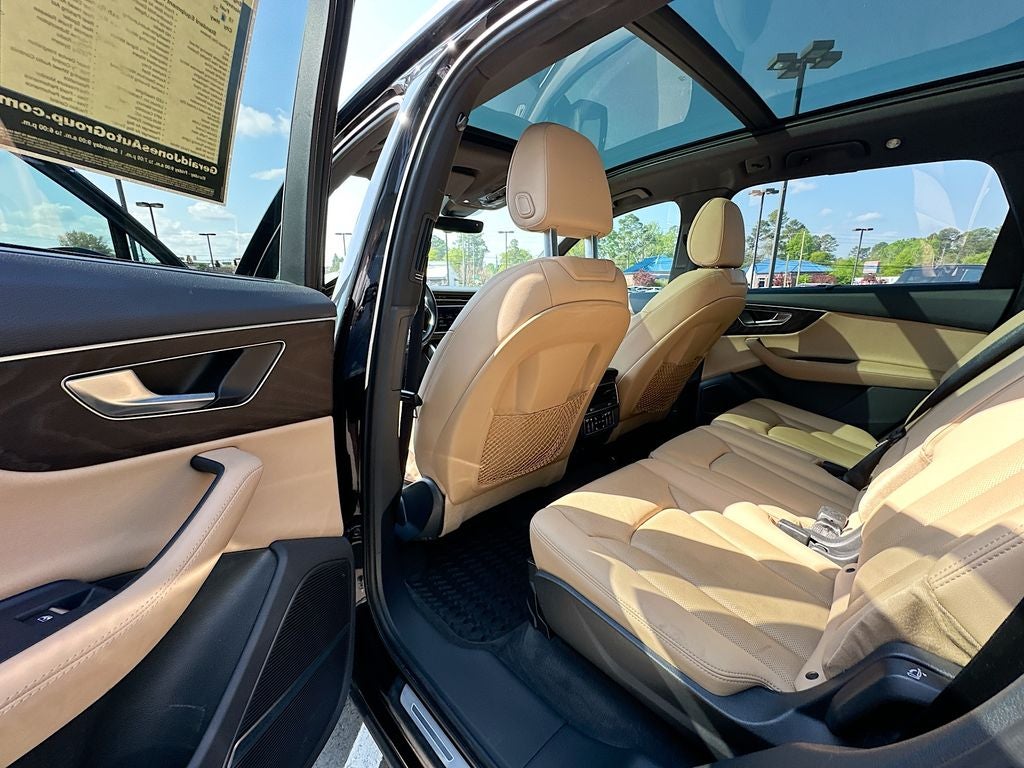 2021 Audi Q7 55 Premium Plus quattro
