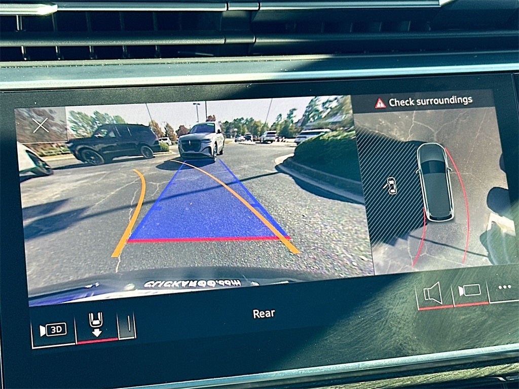 2022 Audi Q7 55 Prestige quattro