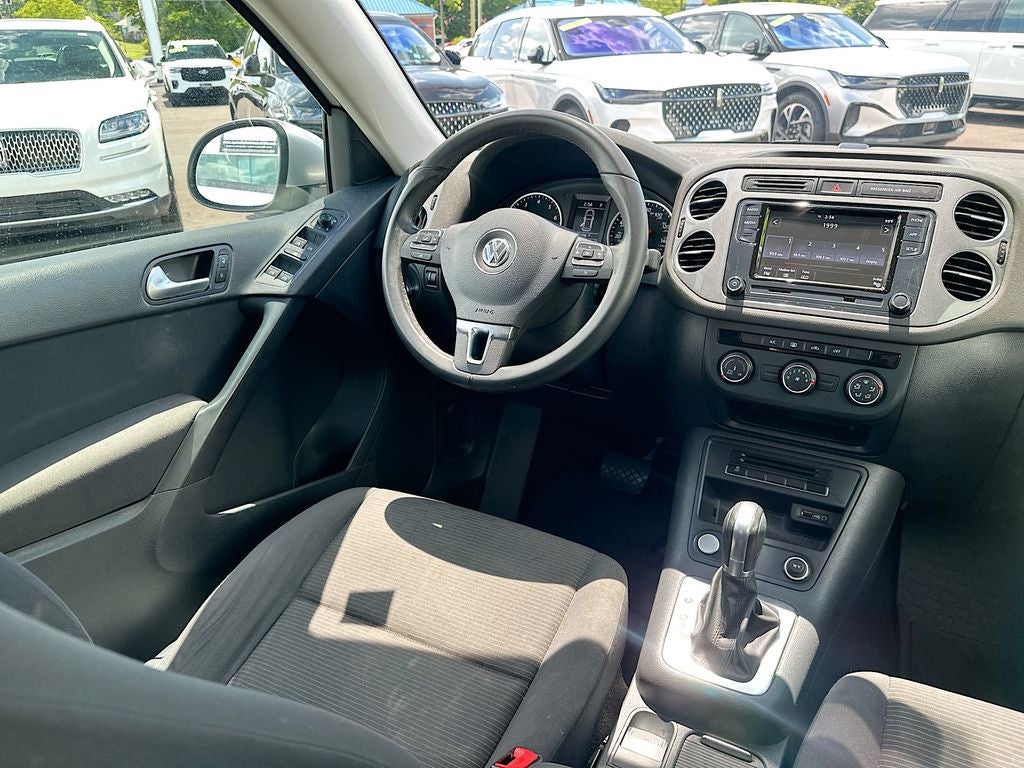 2017 Volkswagen Tiguan Limited 2.0T