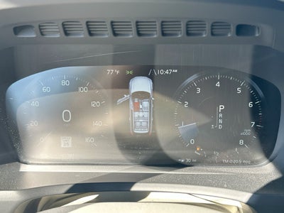 2022 Volvo XC90 T6 Momentum