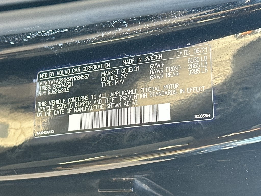 2022 Volvo XC90 T6 Momentum