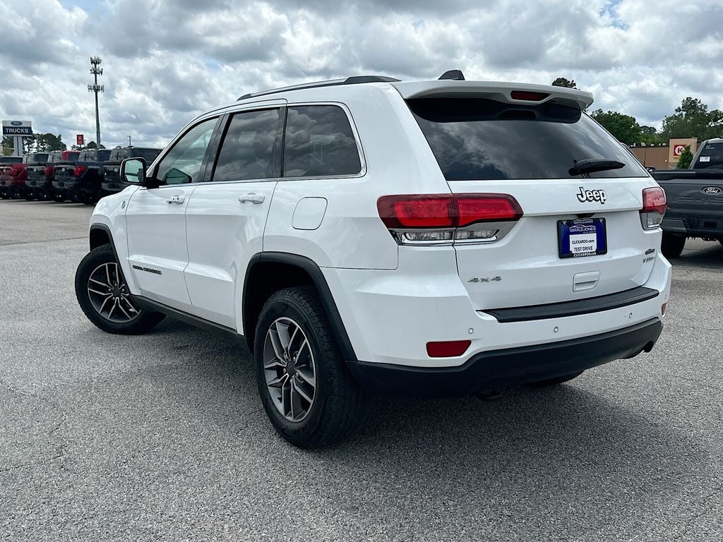 2020 Jeep Grand Cherokee Laredo E