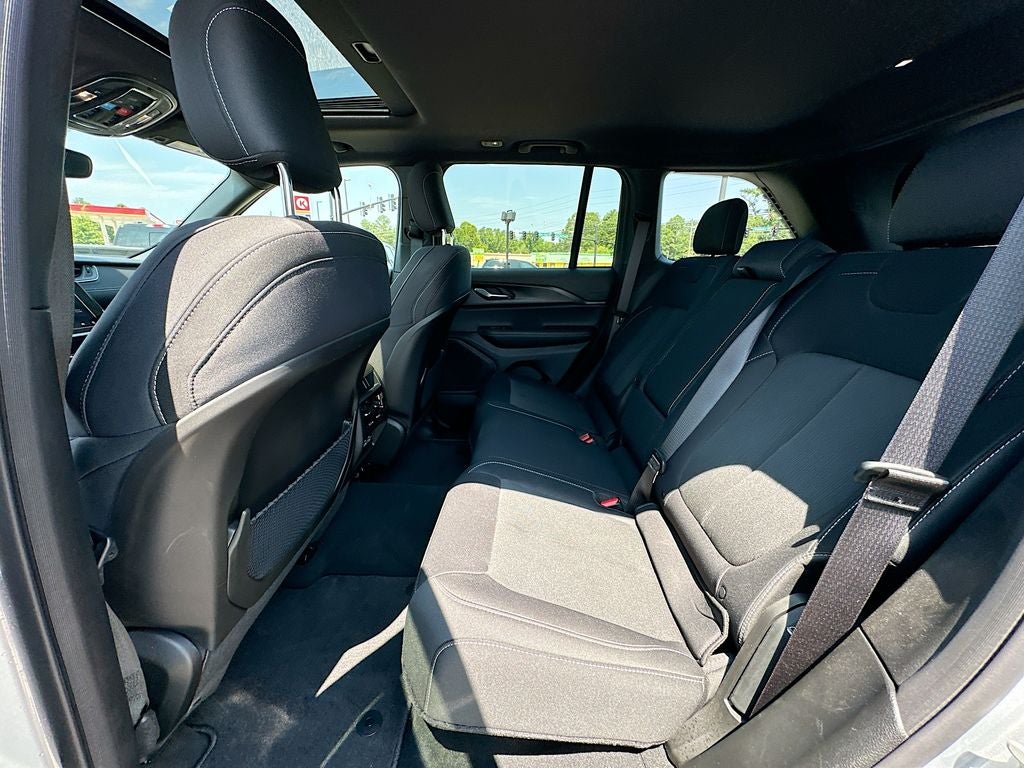 2024 Jeep Grand Cherokee Laredo X