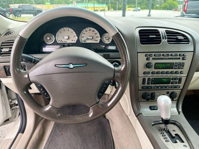 2005 Ford Thunderbird Base