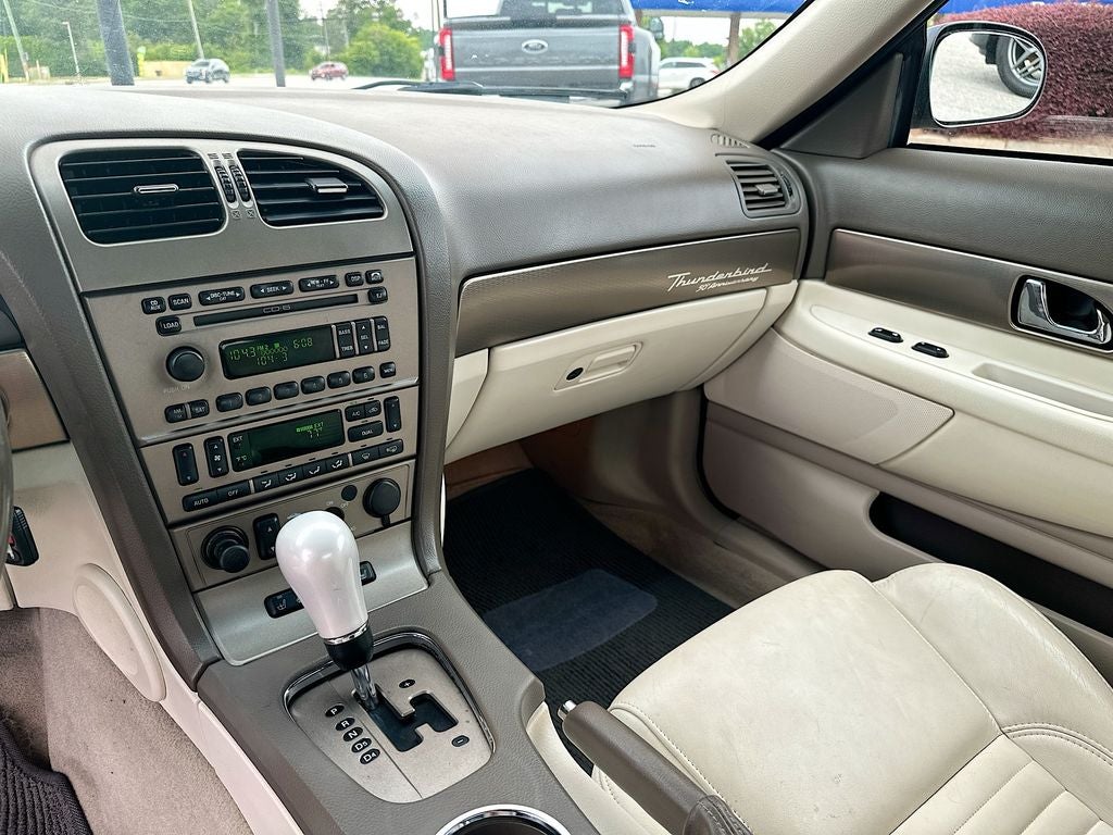 2005 Ford Thunderbird Base