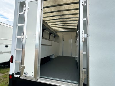 2025 Ford E-350SD Base Cutaway