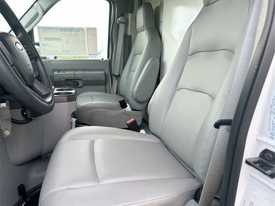 2025 Ford E-350SD Base Cutaway