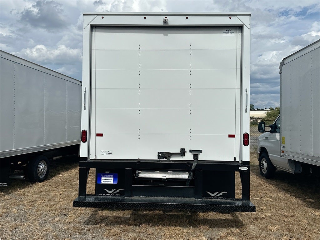 2025 Ford E-350SD Base Cutaway