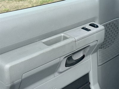 2025 Ford E-350SD Base Cutaway