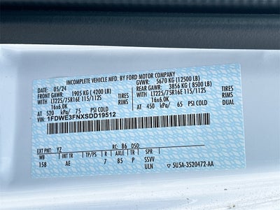 2025 Ford E-350SD Base Cutaway