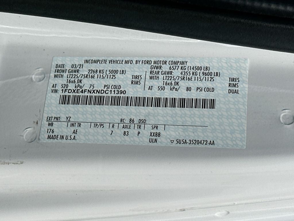 2022 Ford E-450SD Base