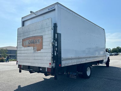 2022 Ford E-450SD Base
