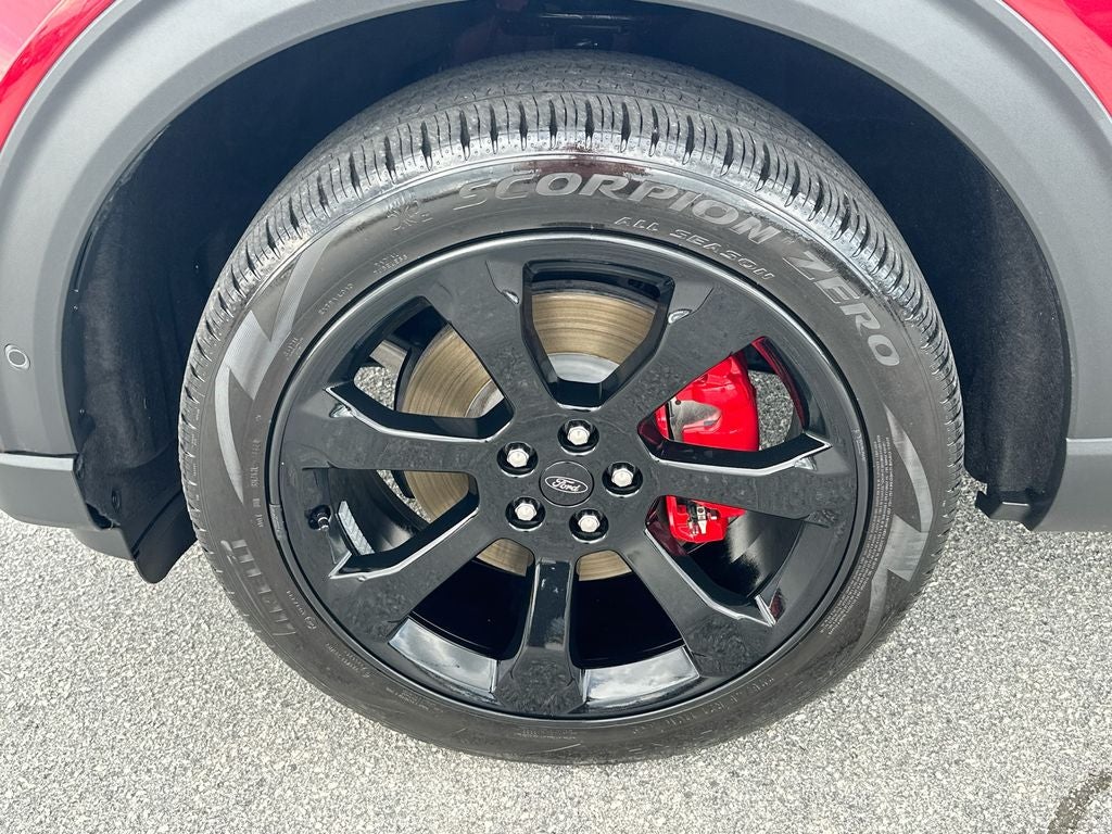 2021 Ford Explorer ST