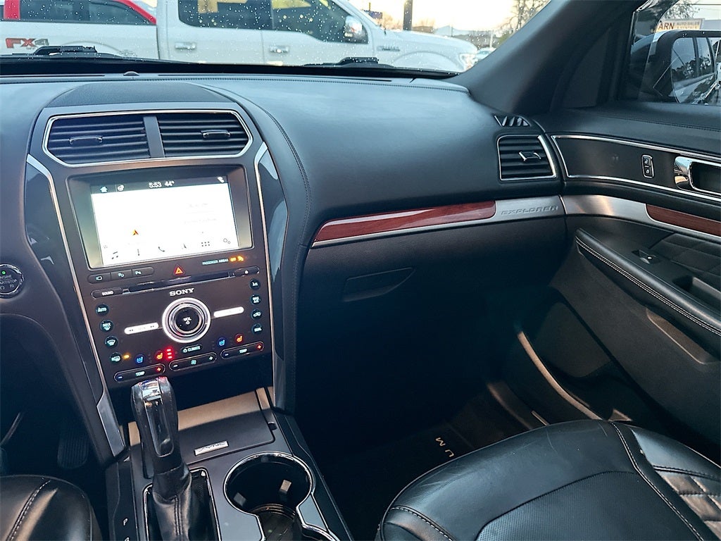 2018 Ford Explorer Platinum