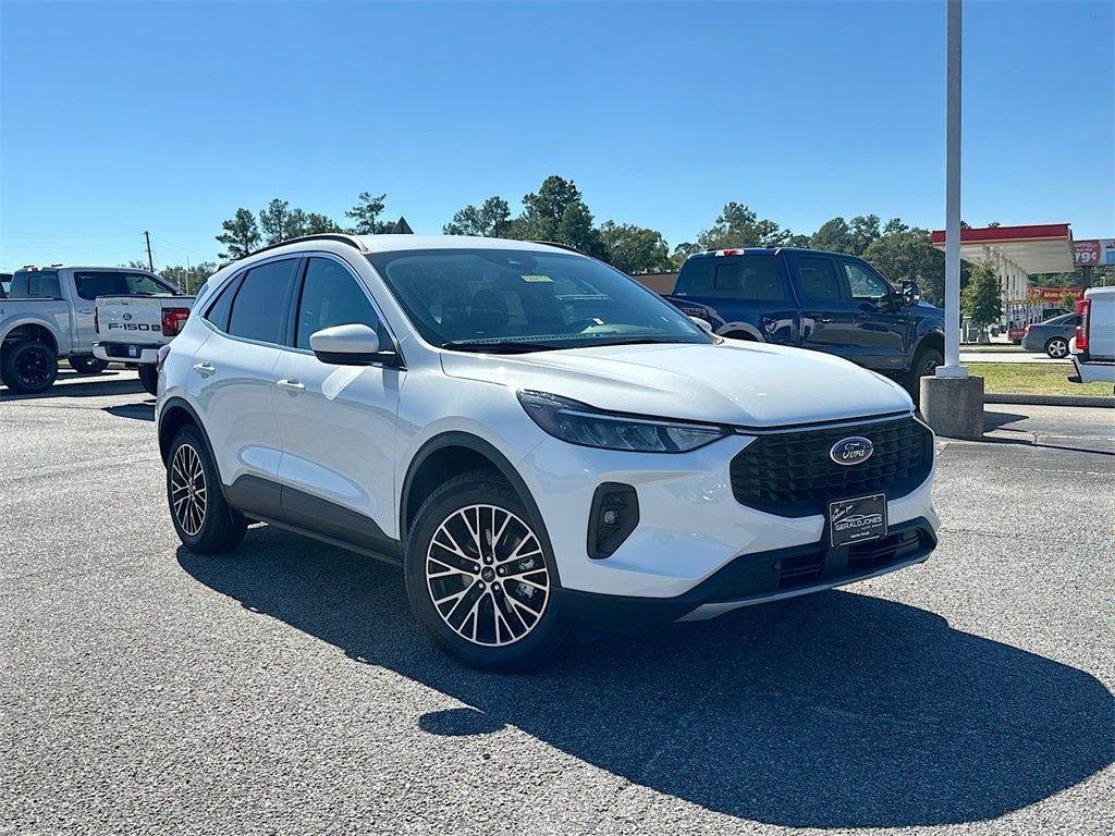 2025 Ford Escape Plug-In Hybrid Base