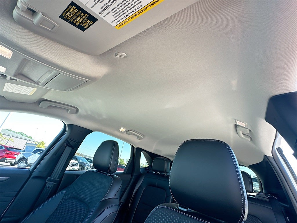 2025 Ford Escape Plug-In Hybrid Base