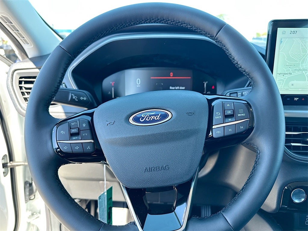 2025 Ford Escape Plug-In Hybrid Base