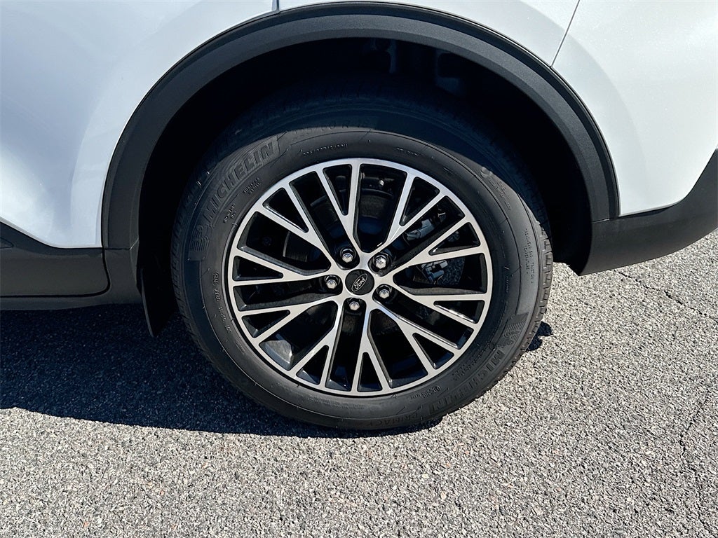 2025 Ford Escape Plug-In Hybrid Base