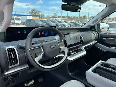 2025 Ford Expedition Platinum