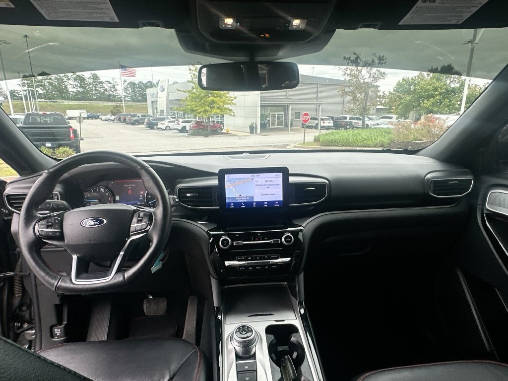 2023 Ford Explorer ST-Line