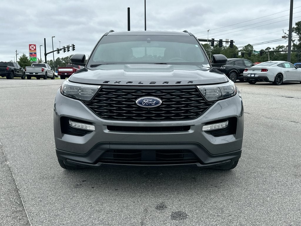 2023 Ford Explorer ST-Line