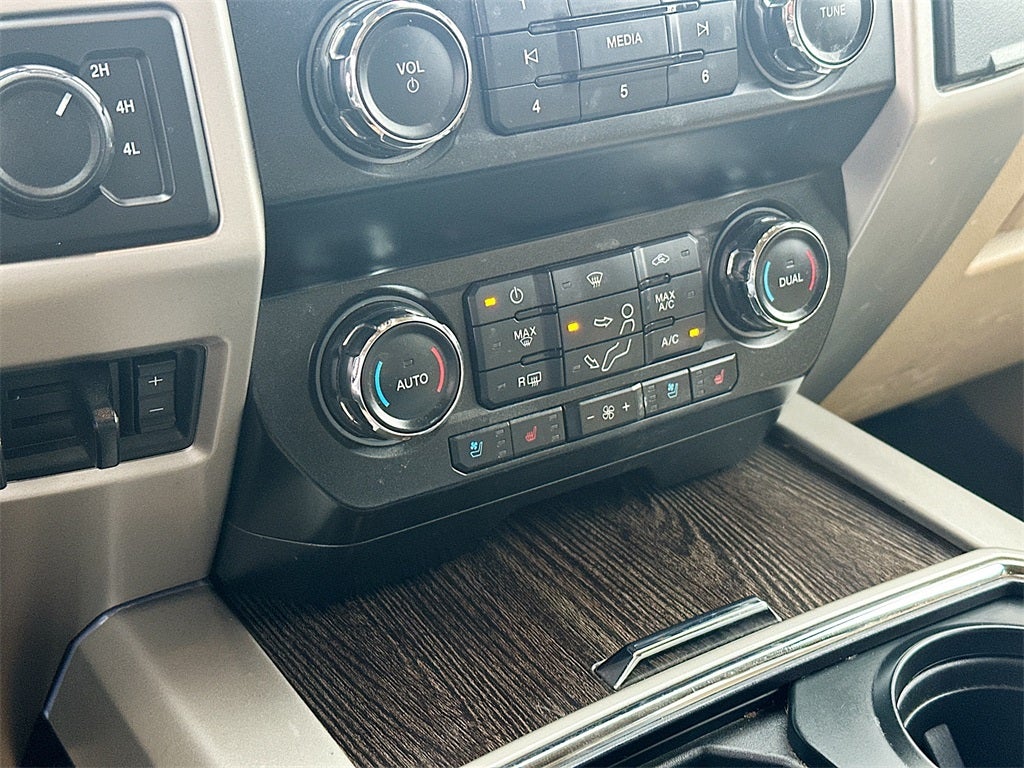 2020 Ford F-250SD Lariat